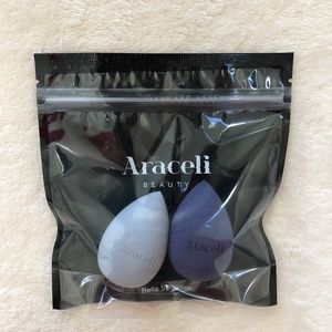 Araceli Beauty Blenders (2) Bella Sponges